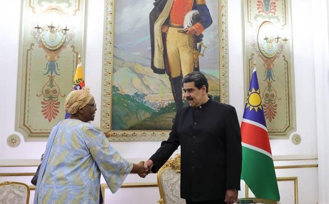 Venezuela y Namibia