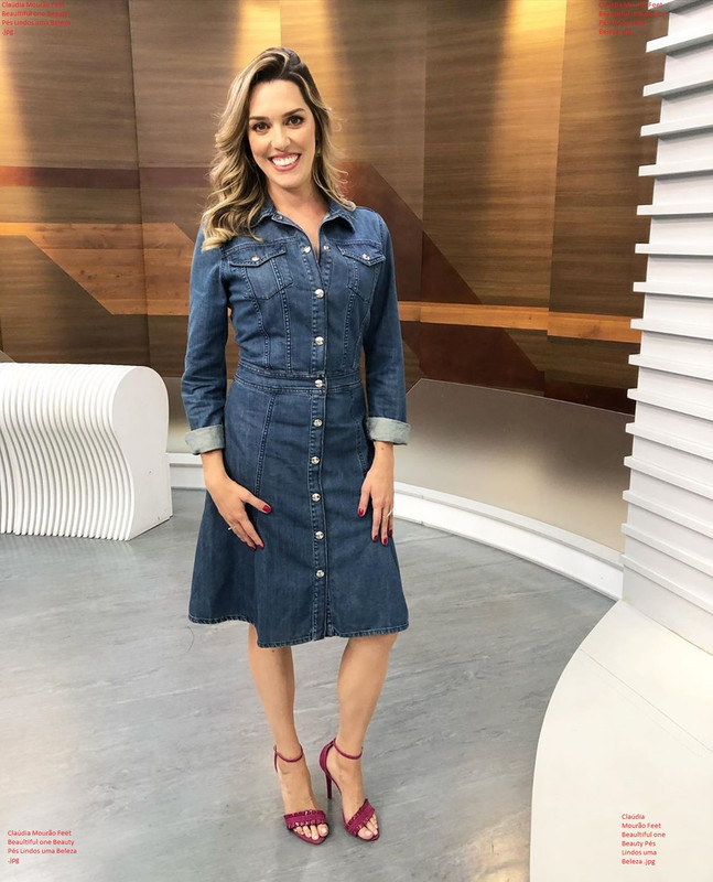 Claúdia Mourão Feet Beaultiful one Beauty Pés Lindos uma Beleza