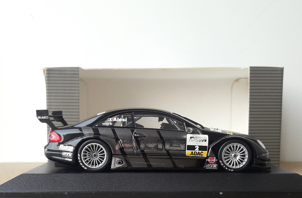 Mercedes benz CLK dtm 2002 Alesi (1)
