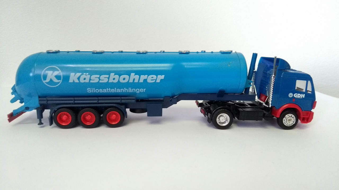 Mach (2756)