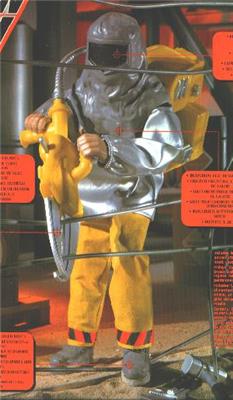Action Man urban figures, carded sets and vehicles. E2233615-B696-4725-9E49-EA4F65A41AA2