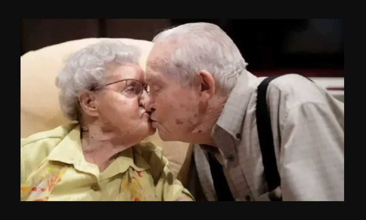 Abuelitos festejan 79 años de casados y su historia de amor se hace viral