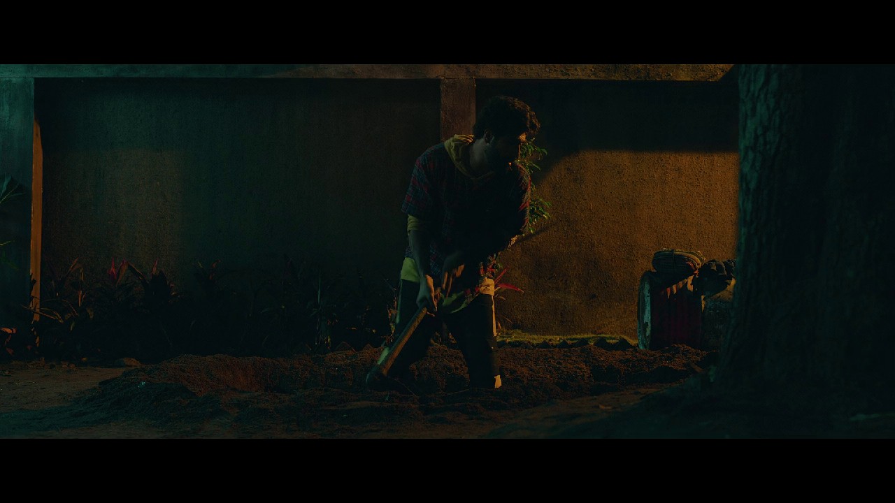 Govinda-Naam-Mera-2022-DSNP-WEB-DL-Hindi-1080p-x264-AVC-DDP-with-Dolby-Atmos-5-1-ESub-mkv-0001