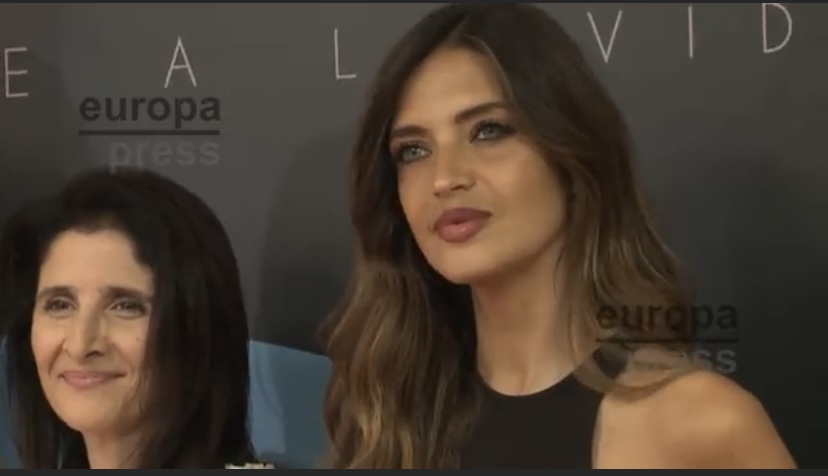 3CA75CA0-2388-49A1-80D7-343901901D57