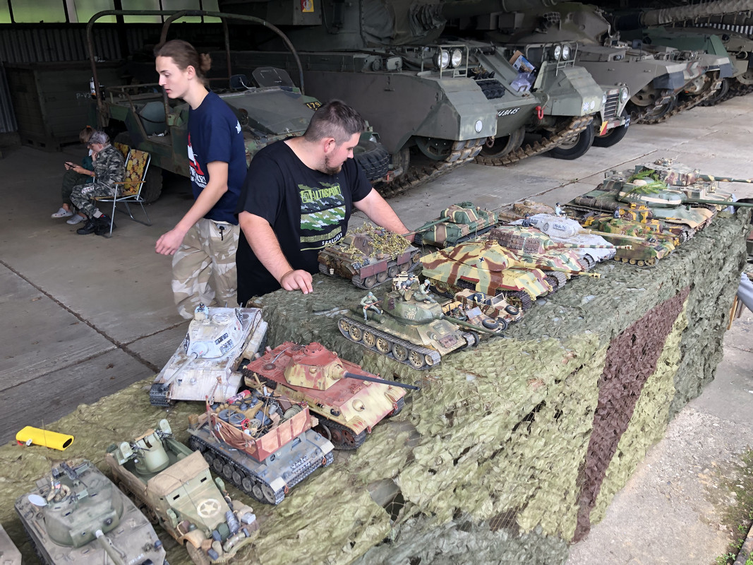 FB4720B4-CC07-4FFD-BACE-70EA6694EA69