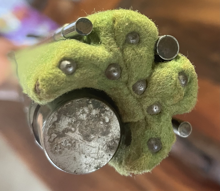 E689CA10-3B7E-4675-B2AC-CEAFACC2DE84