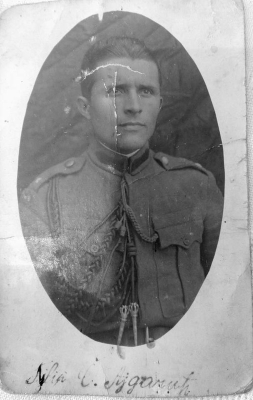 22853164_10208414526399826_2054468549453671227_n (1)