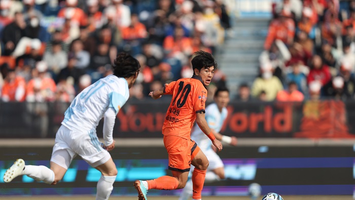 Gangwon FC vs Daegu FC, 17h00 ngày 21/06