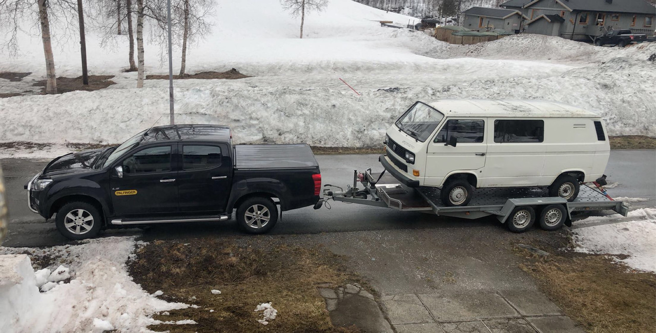 AF0DEE5A-C0D4-4558-A200-93DFAE30D2B5