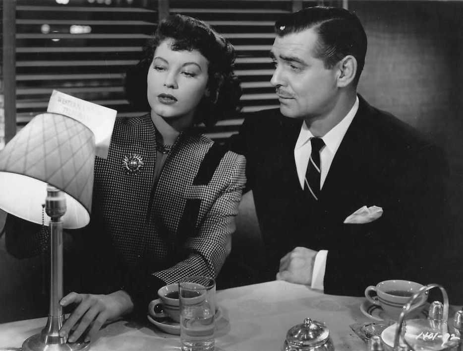 Ava_Gardner_b96
