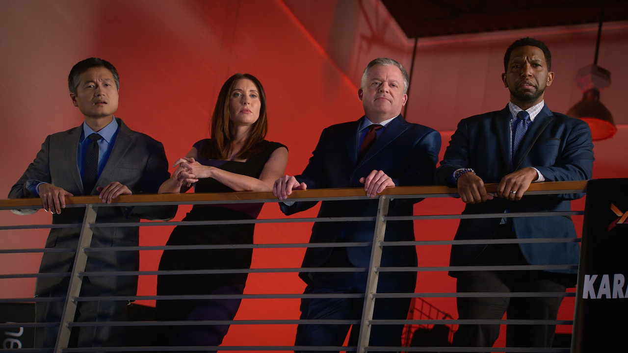 Cobra.Kai.S04E09.The.Fall.1080p.10bit.NF.WEB-DL.DDP5.1.HEVC-Vyndros.mkv_snapshot_10.26_[2022.01.19_0