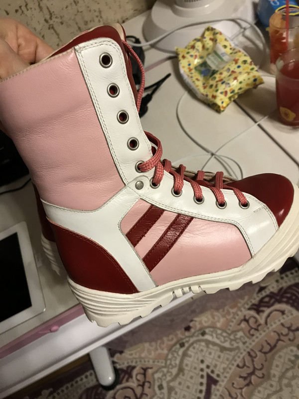 9404A701-86D0-437E-A133-42DAFDB8E946