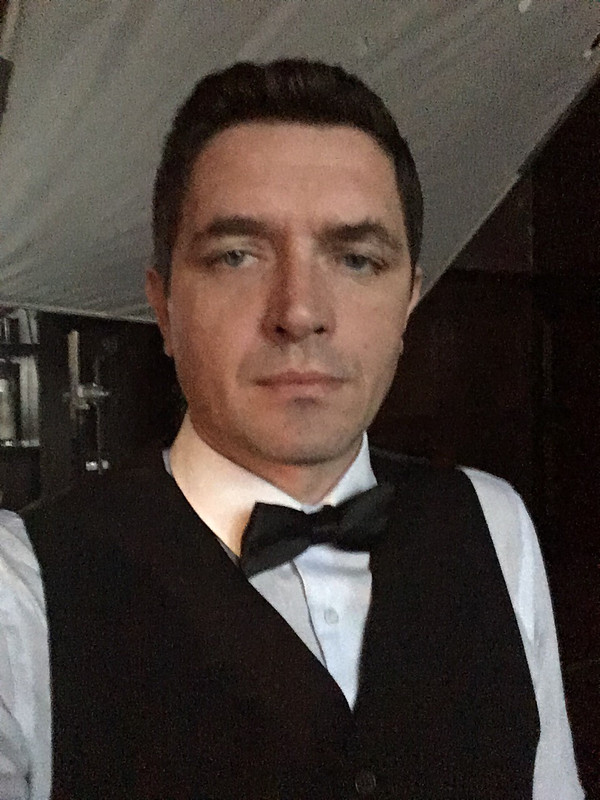 B0258442-E09D-4F88-96A6-40ADB8857BDC