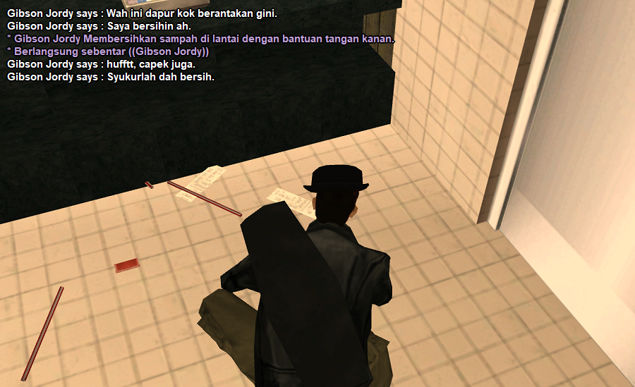 Membersihkan-lantai-dapur-resto.png