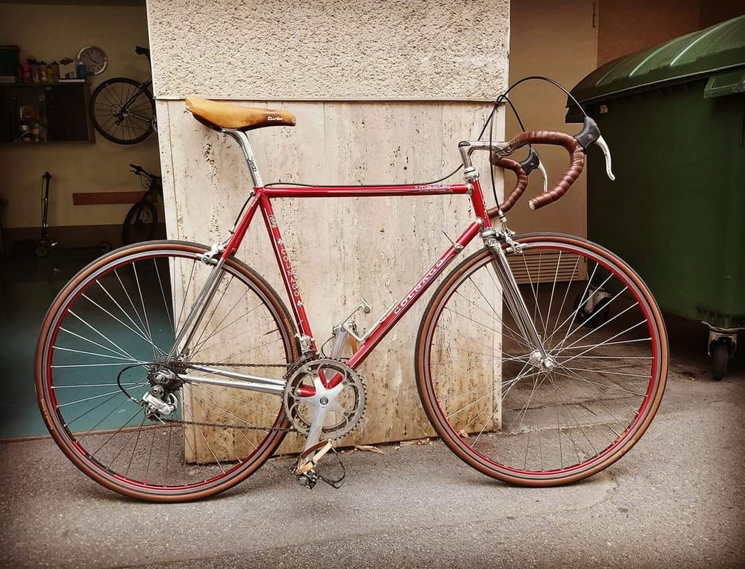 4752