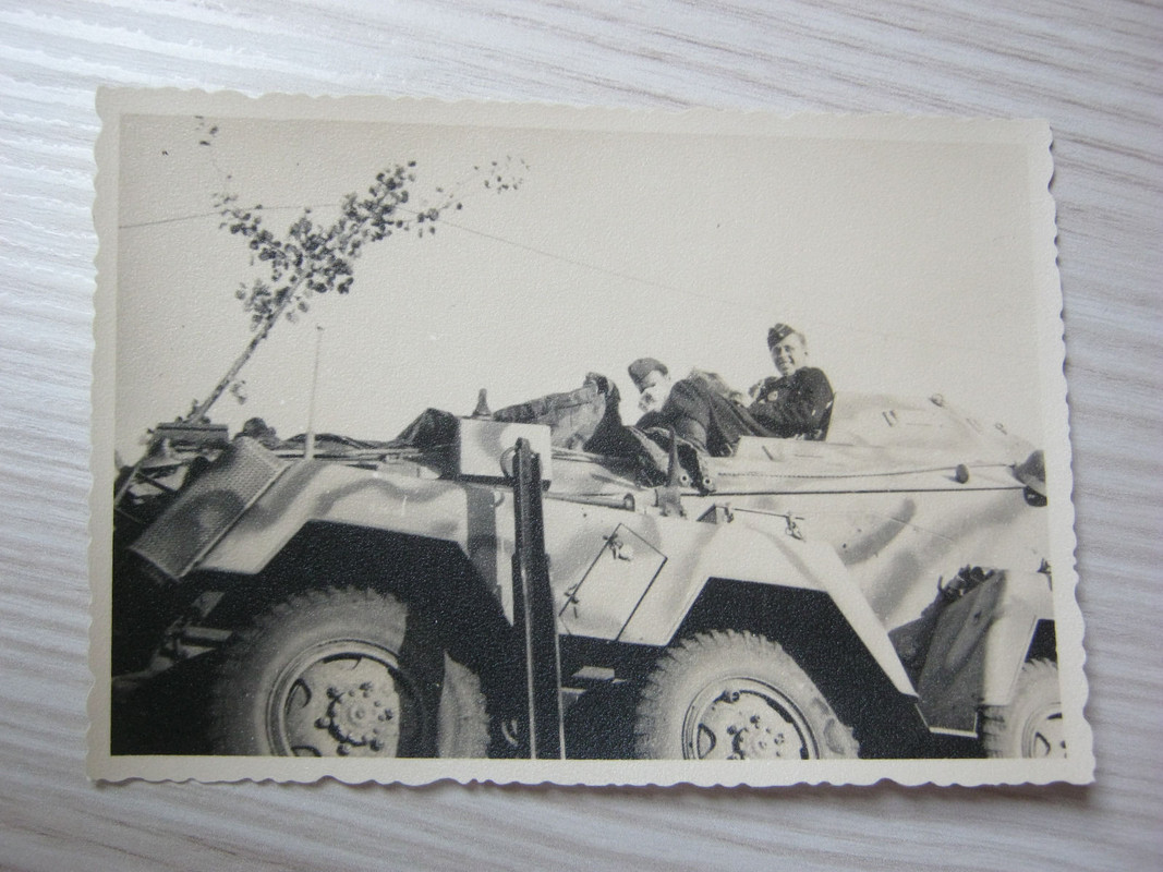 Foto Wehrmacht Panzer Achtrad Spähwagen Sd.Kfz 3