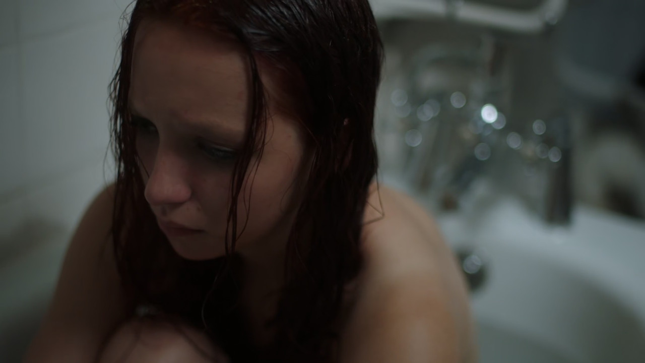 Three.Girls.S01E01.1080p.WEB-DL.2Ch.x265-DAWN_0h21m00.000s