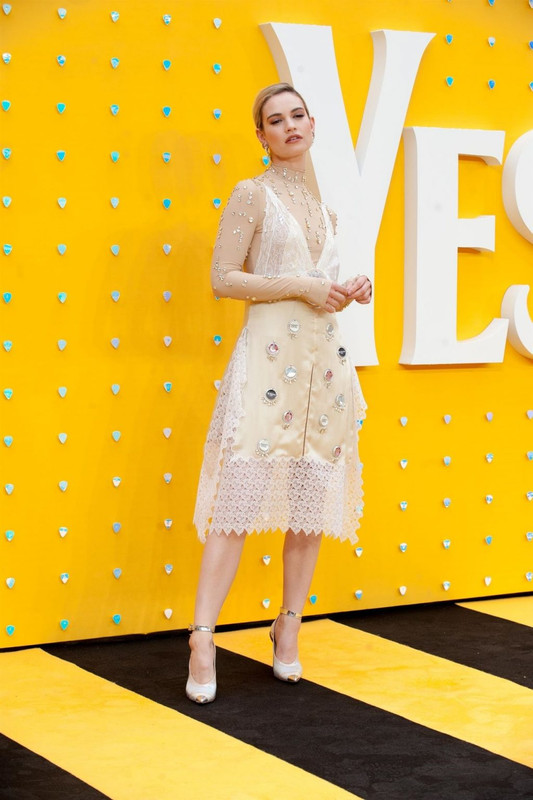 Lily-James-UpskirtSTARS.com (22)