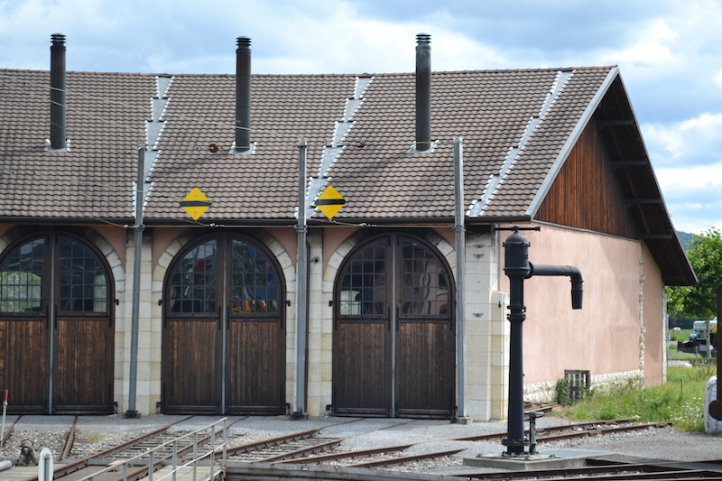 Caténaire sur pont tournant Rotonde-Dele-mont-02