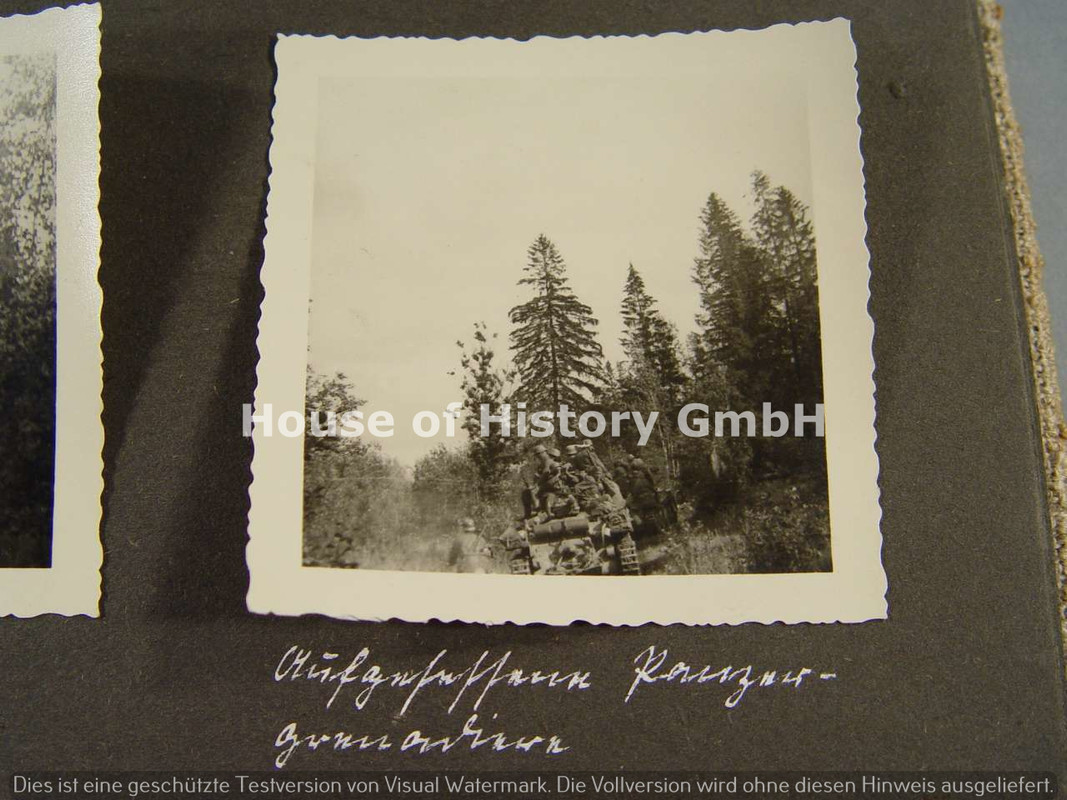 FOTOALBUM eines Angehörigen der Kraftfahr Ersatzabteilung 12 und später im 1.Panzer Regiment 21, Ein