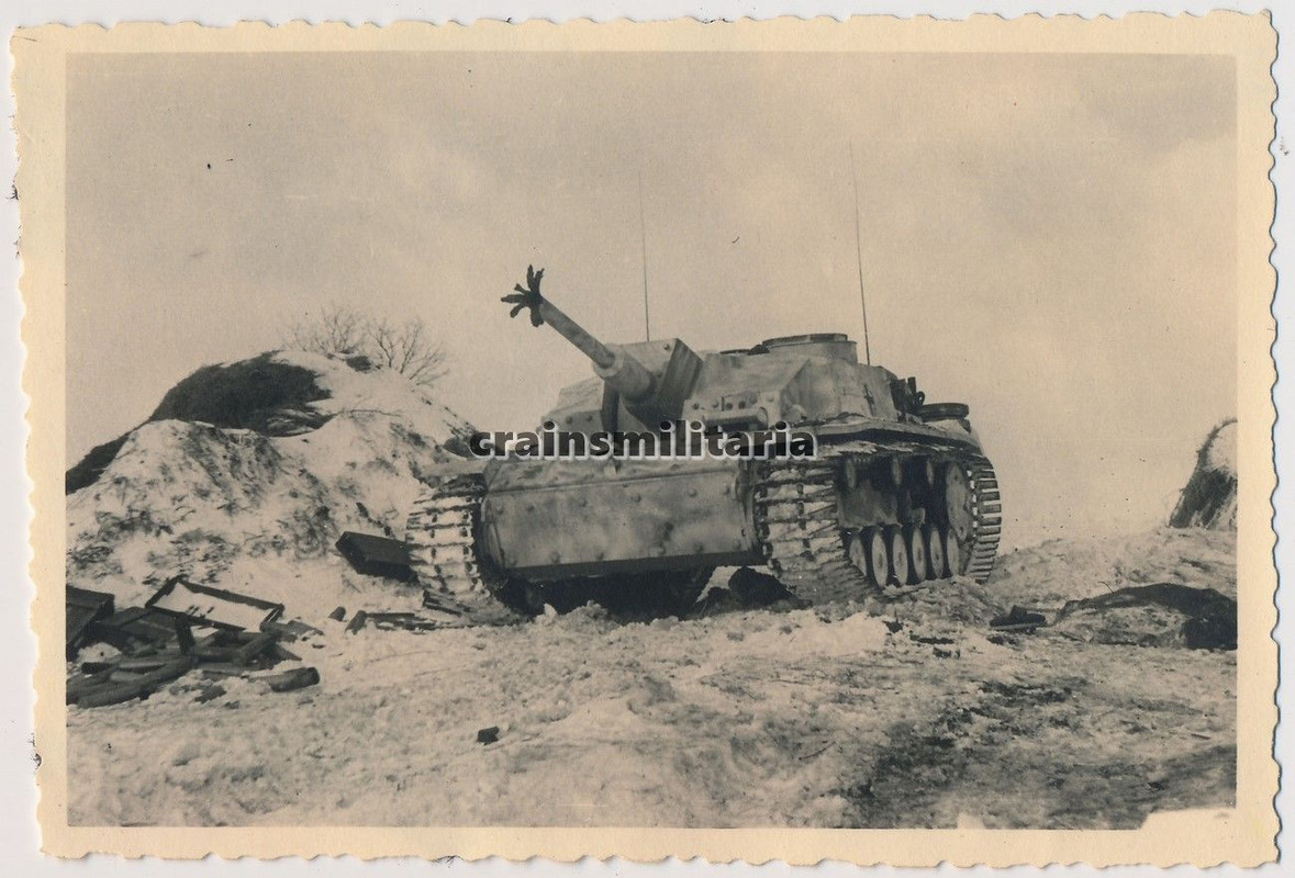 Orig. Foto StuG III Sturmgeschütz m. Ostkette Ro