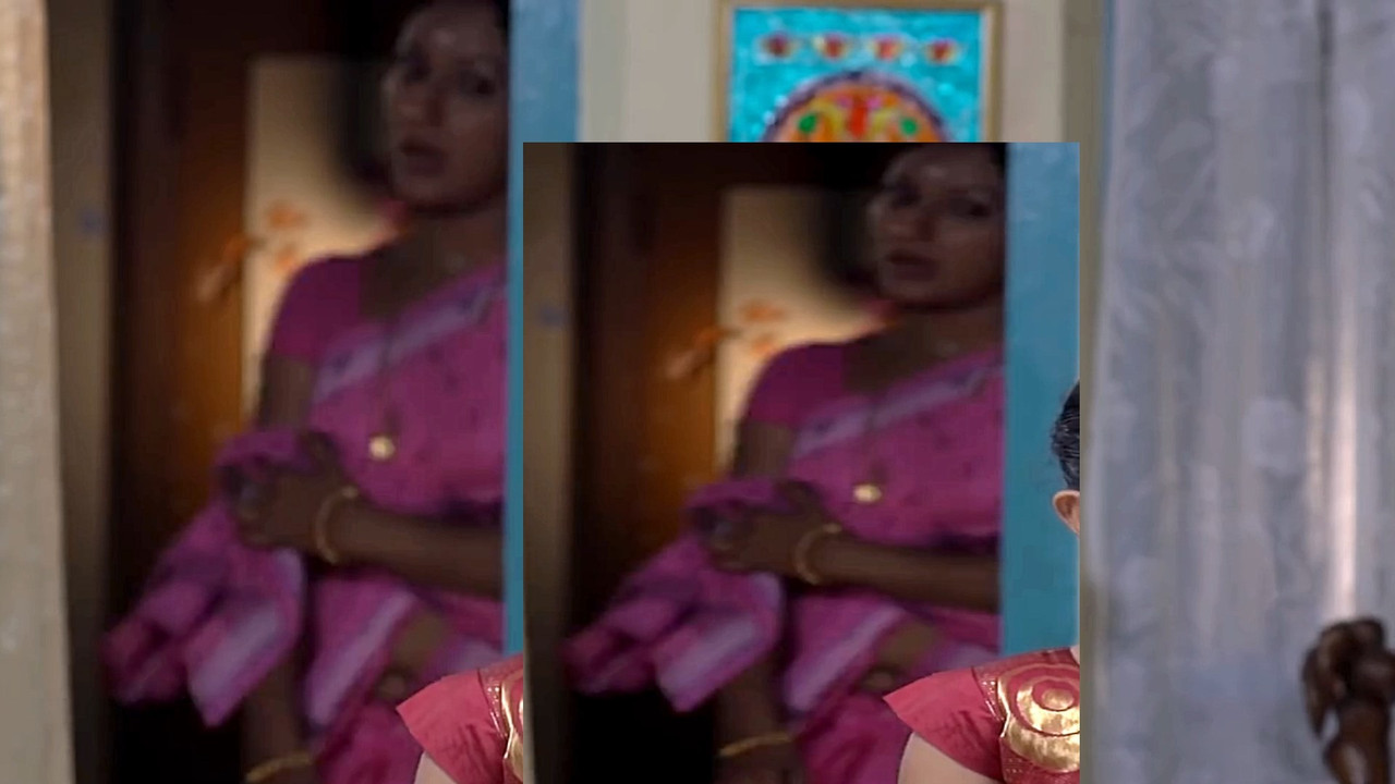 Manju Satheesh Hot and Rare Navel Slip.mp4_snapshot_00.05.536