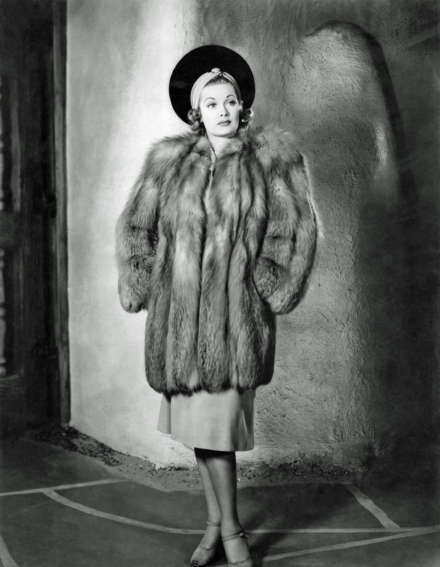 Lucille_Ball_b48