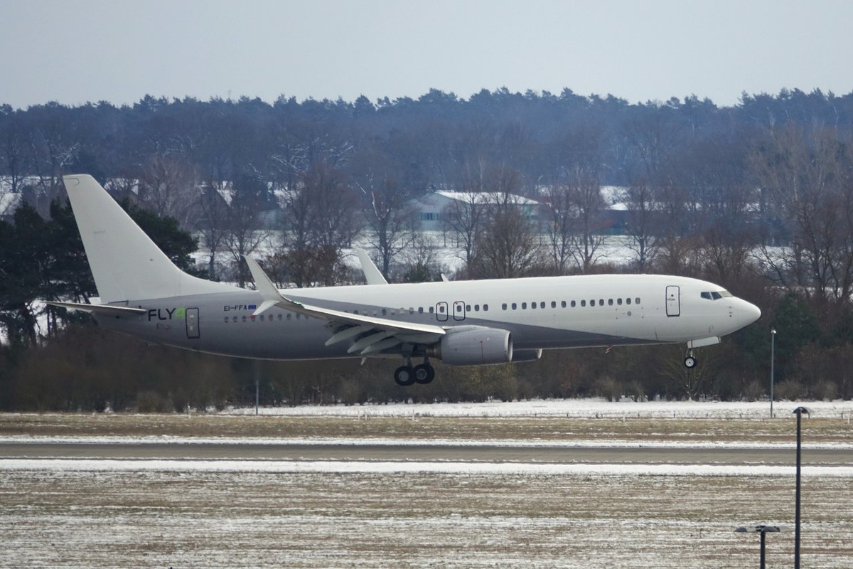 B737-8 K5 (ssWL)  Fly4 Airlines EI-FFA 15.2.25 BER