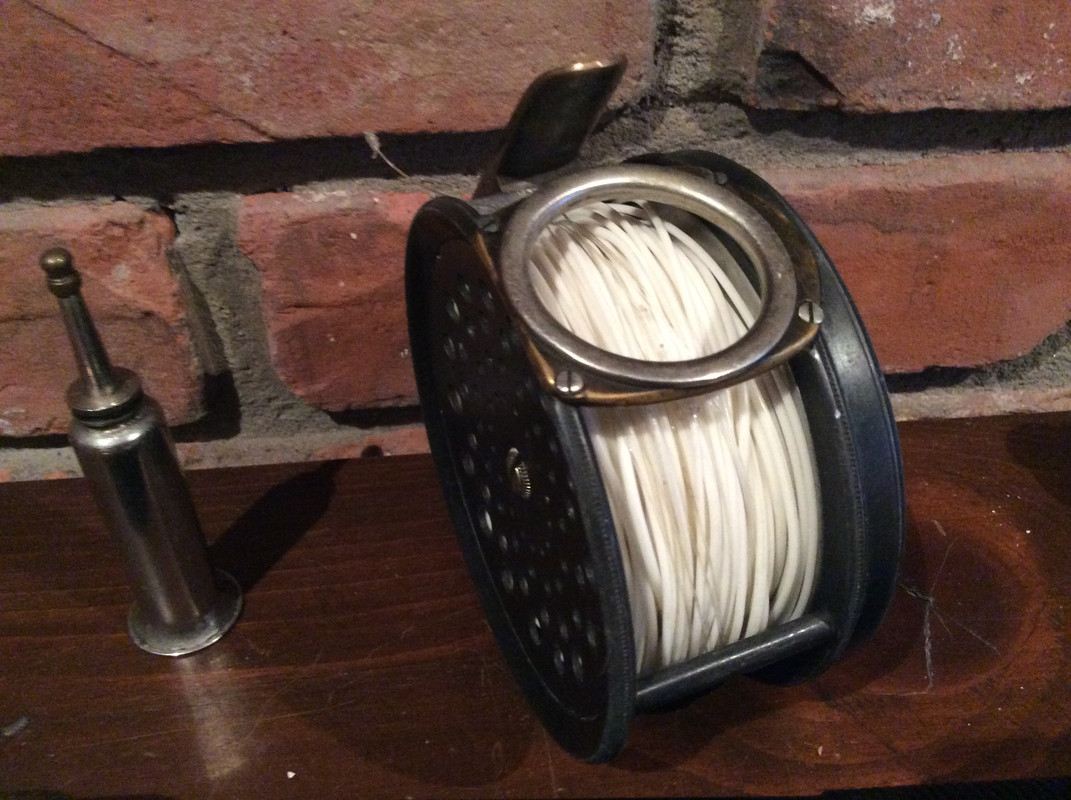 EB3238F6-8DF0-49A6-A564-5A64509DF53E