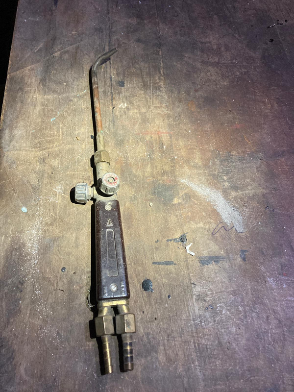 Whats-App-Image-2025-12-09-at-11-42-01-(1)