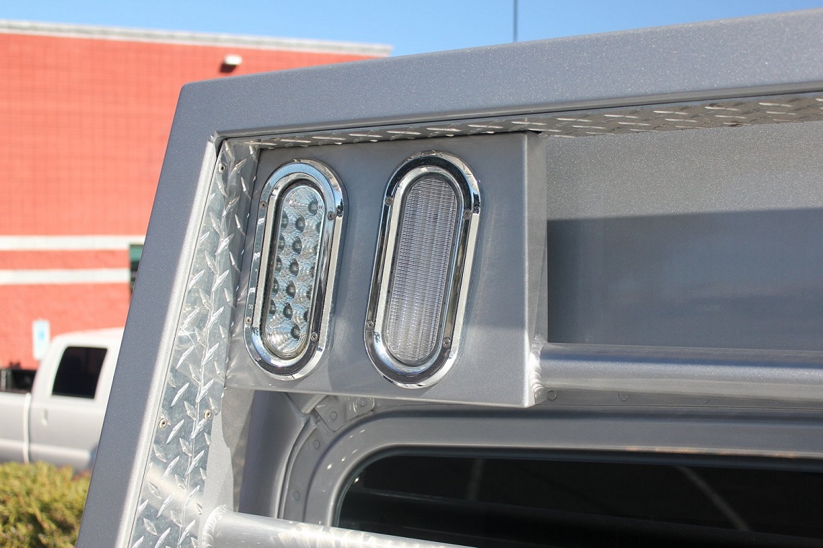 2011-freightliner-m2-sport-chassis (48)