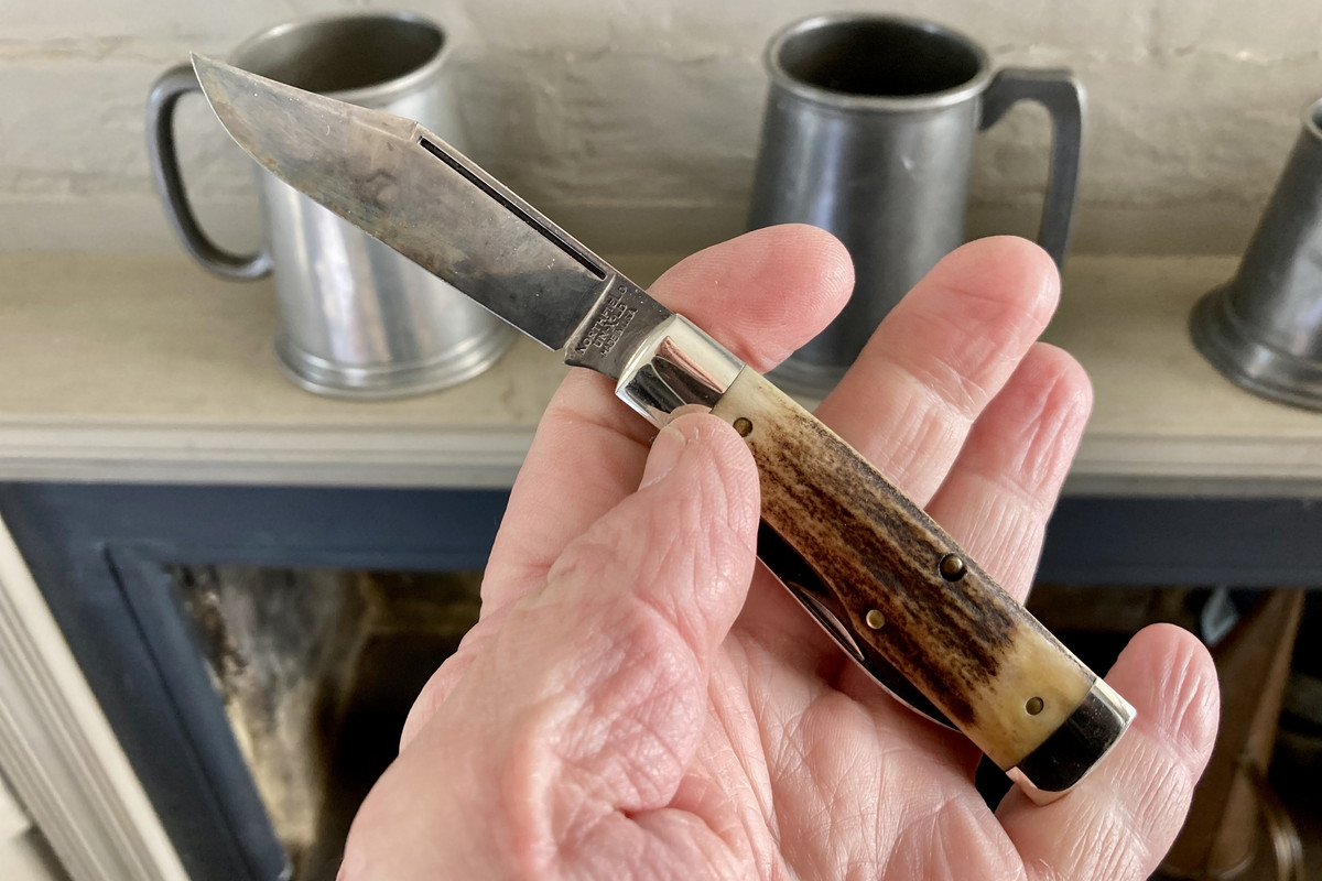 E7C65EEA-4D5B-444E-968B-32211C1CDF78