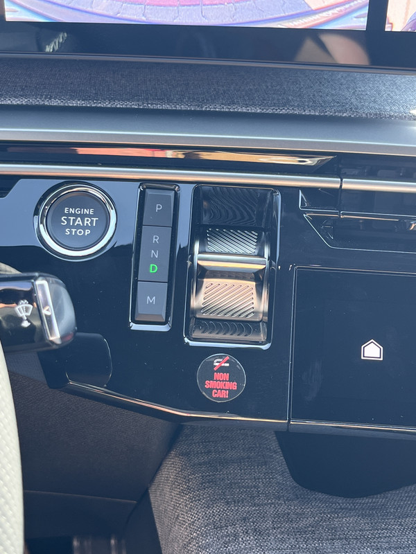 6D7BA8DB-6B13-4E88-AAB6-B1EB9C57E18D