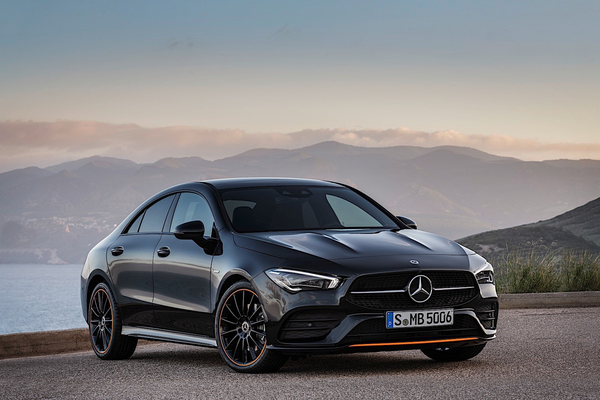 2020 Mercedes-Benz CLA Coupé (11)
