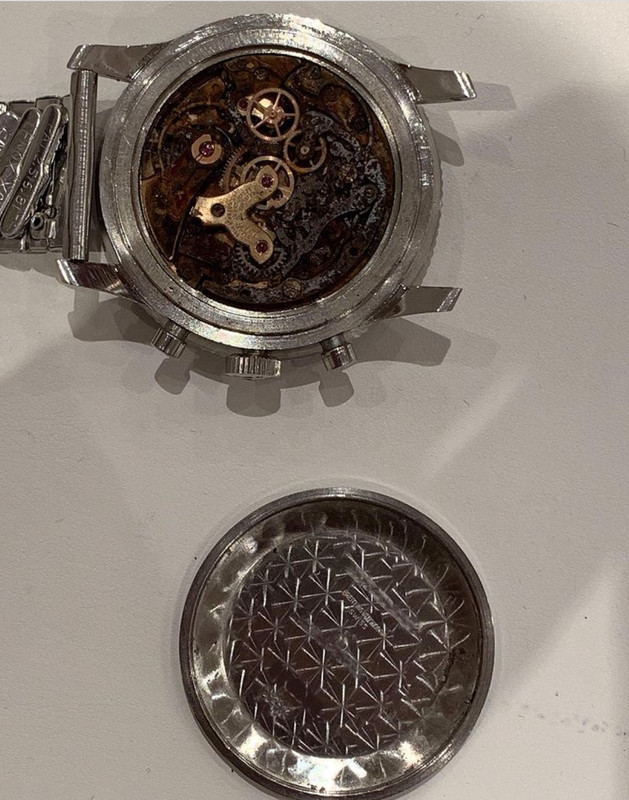 6B42969C-6222-4B29-ABFE-D136351D4B7B