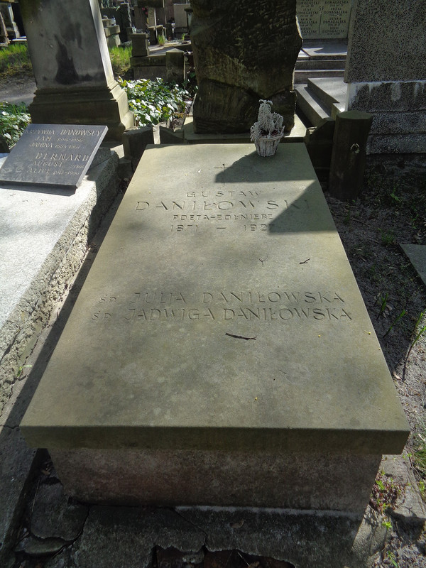 Gustaw_Daniłowski_grób