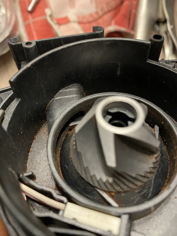 916456B7-B4C6-4CFE-92FF-C06D0384028A