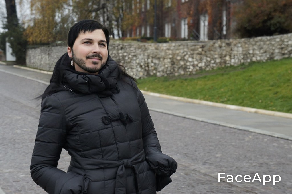 FaceApp_1603247958387
