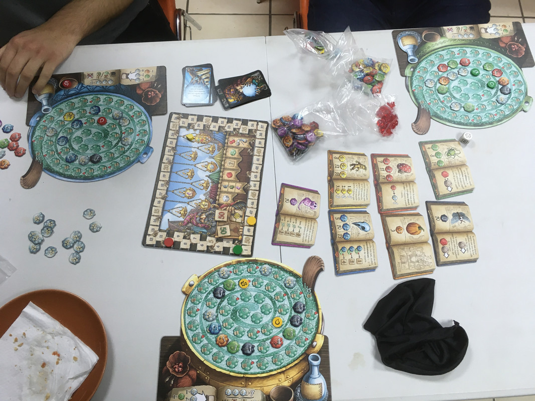 CD8BFA2C-A13F-4C11-A13A-6F5ED86A7606