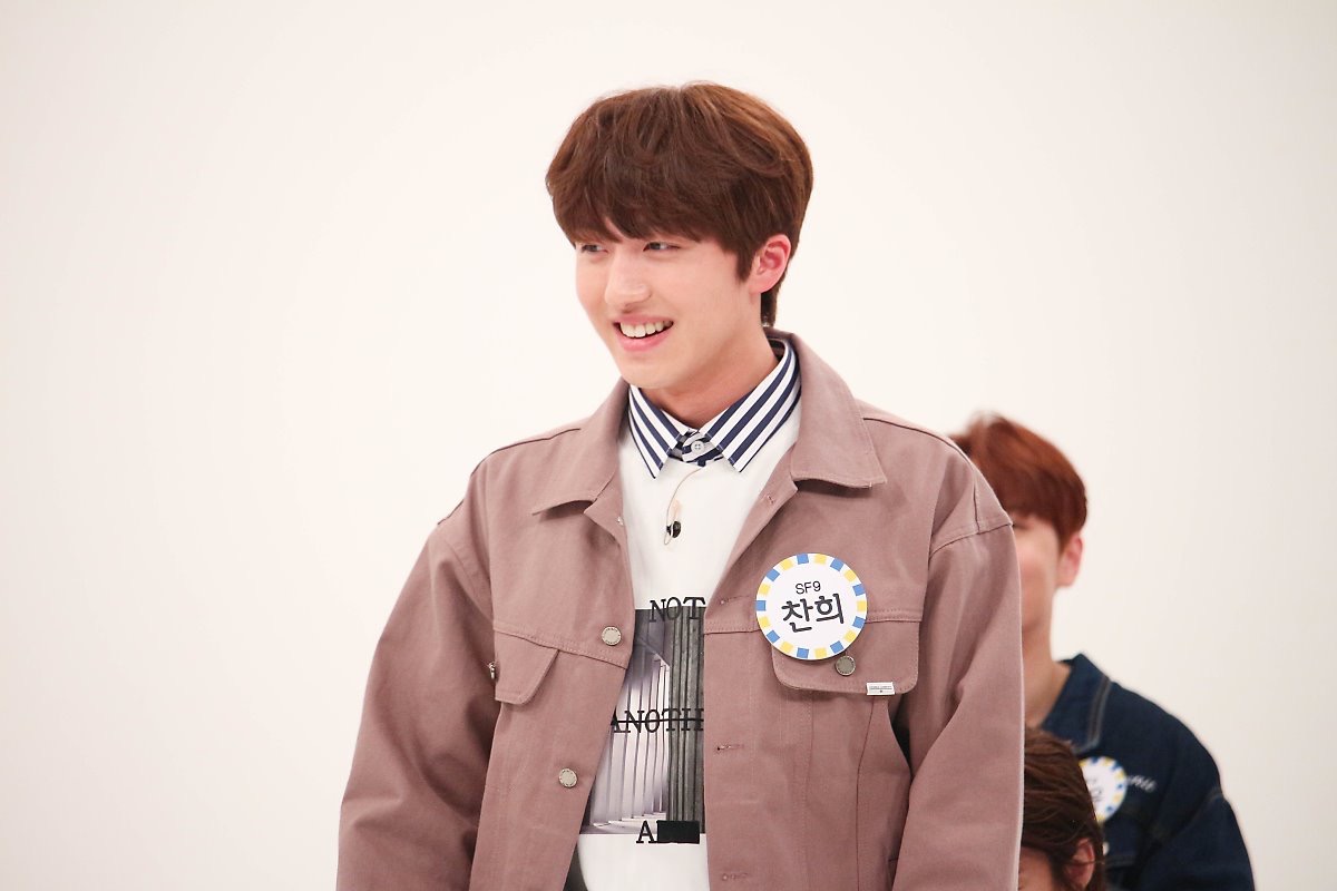 14752-C59-10-EA-4-C9-D-BB61-309-BEEF4820