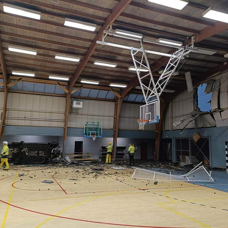 car crash 7 6f096e2f-fe1d-415c-82a1-49b1817d1b92