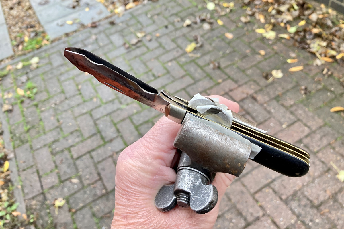 EDBA2A9E-EBF3-411C-9A05-29640A686BFB