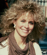 lindsay-wagner-c93