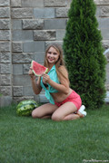 Marvel-Charm-Hanna-Watermelon-071