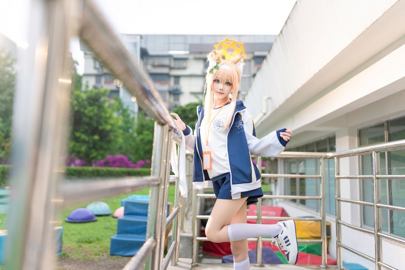 艾西Aiwest 碧蓝档案伊落玛丽体操服Cosplay写真图集 高清美图 44P (178MB)插图2