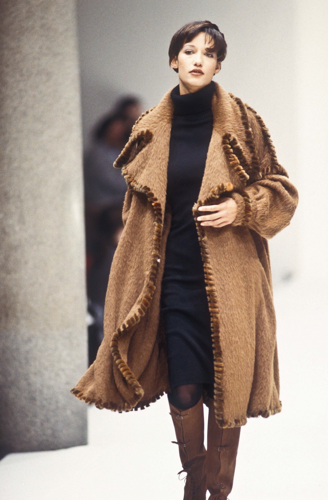 Fashion Classic: FENDI Fall/Winter 1993 | Lipstick Alley
