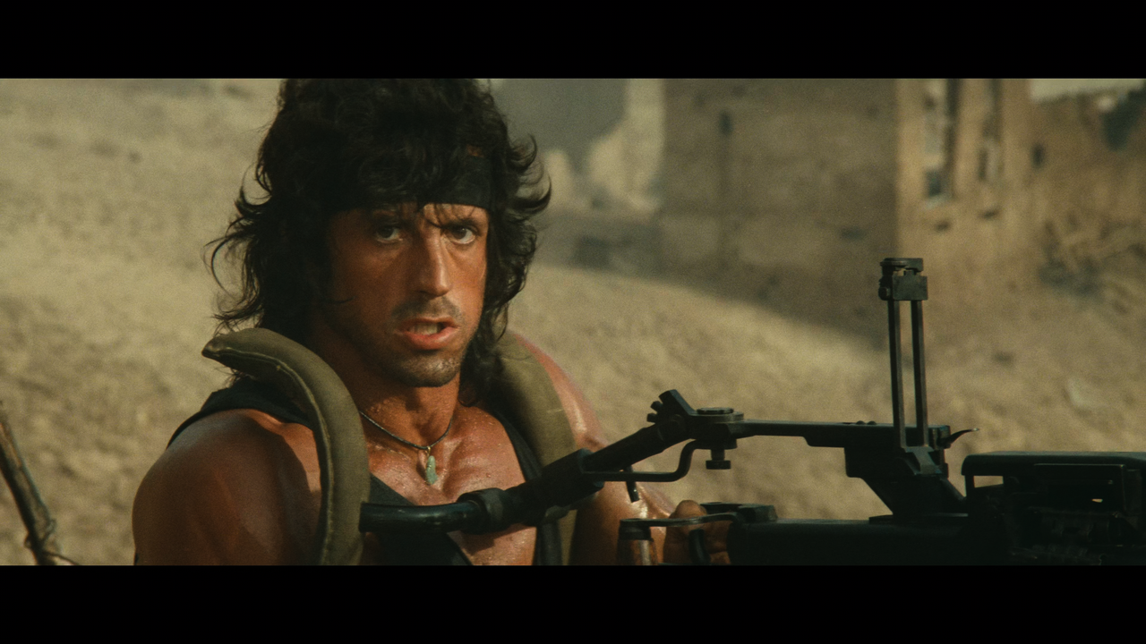 Rambo.III.1988.2160p.UHD.BDRemux.DTS-HD.MA.5.1.HDR.DoVi.Hybrid.P8.by.DVT.mkv_snapshot_00.45.03_[2022
