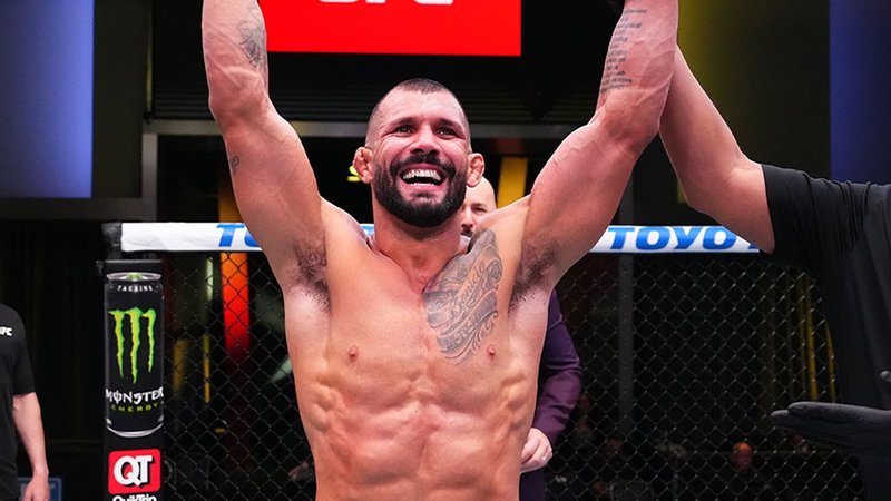 Родолфо Виейра срещу Трейсън Гор на UFC Vegas 108