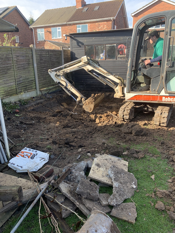 B3A73434-84A3-4EF0-BA20-83F41B666810