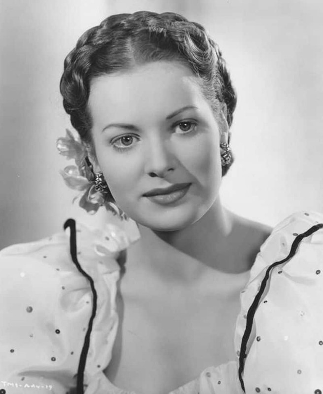 Maureen_O_Hara_mb13